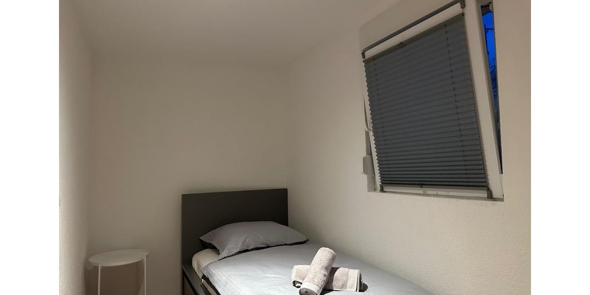 Wohnen auf Zeit Altbach - 5 Zimmer, 150 m&sup2;, 3.980&euro; | Angebot:26213591