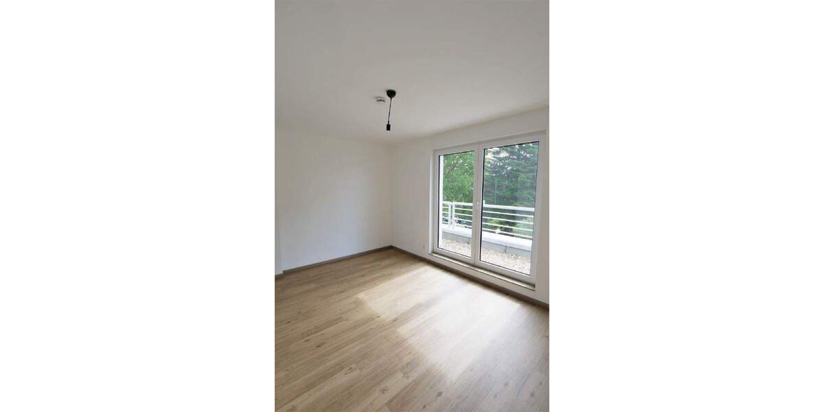 Etagenwohnung Coburg Ketschendorf - 2 Zimmer, 95 m&sup2;, 880&euro; | Angebot:25095297