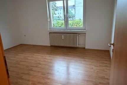 Wohnung Paderborn - 3 Zimmer, 63 m&sup2;, 650&euro; | Angebot:27626619