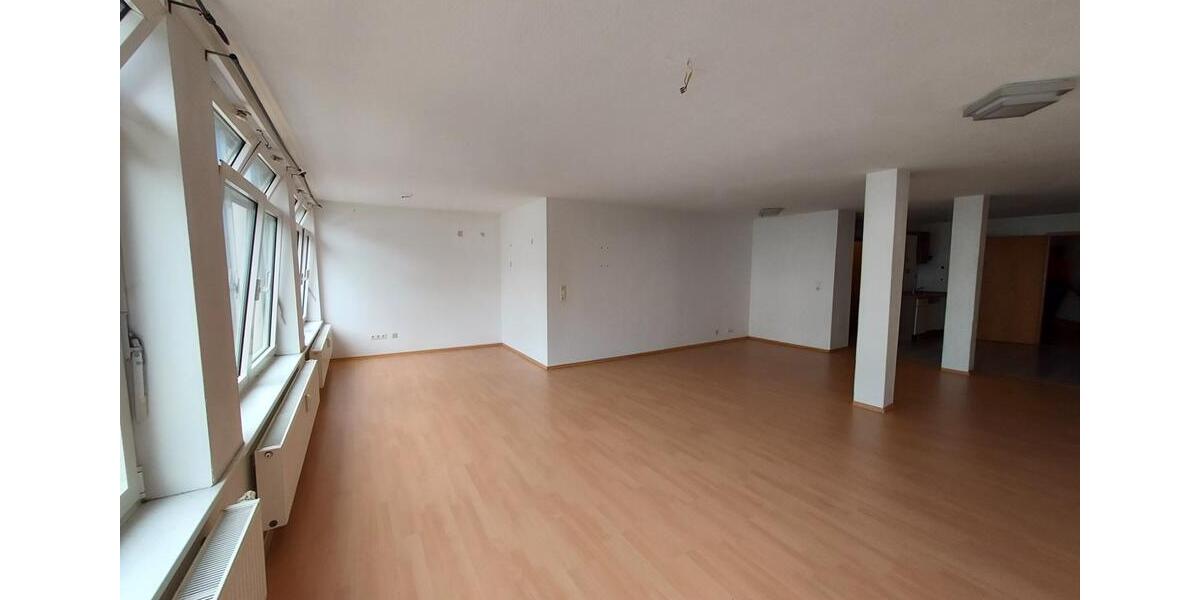 Etagenwohnung Göppingen - 2 Zimmer, 113 m&sup2;, 870&euro; | Angebot:24862532