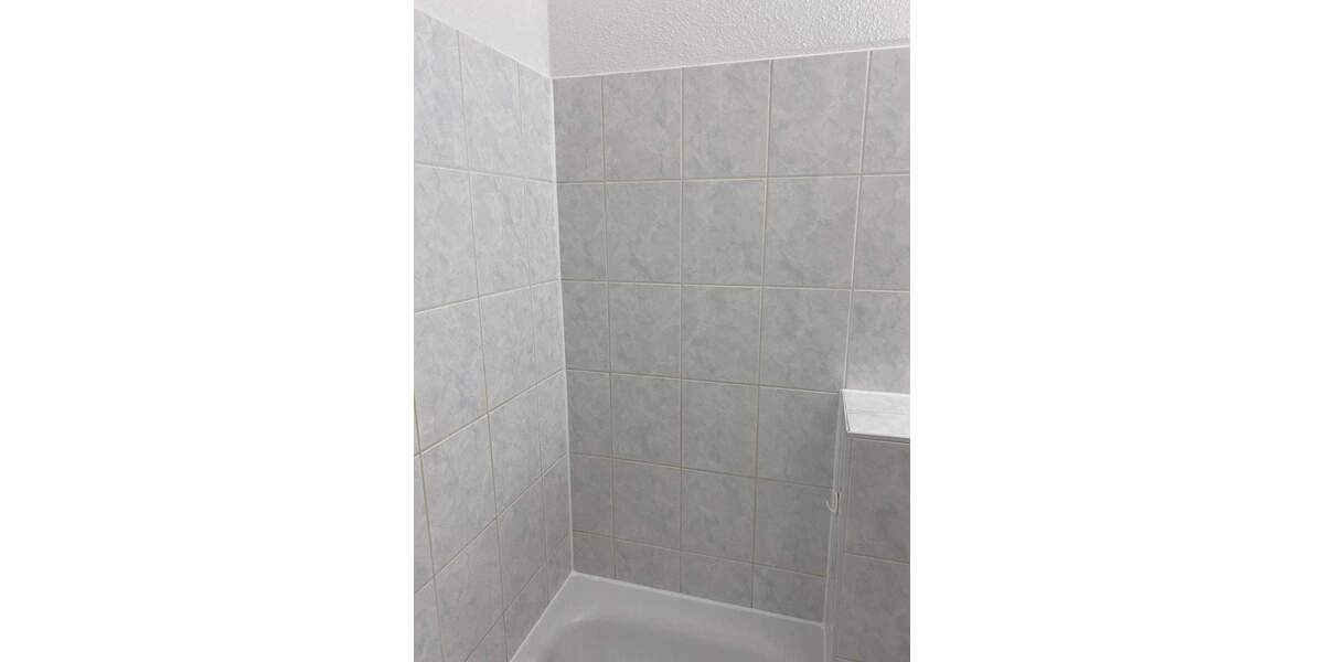 Etagenwohnung Dresden Striesen-Süd - 3 Zimmer, 68 m&sup2;, 717&euro; | Angebot:25265174