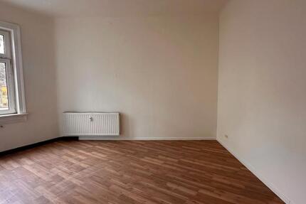 Wohnung Gotha - 3 Zimmer, 90 m&sup2;, 580&euro; | Angebot:25975034