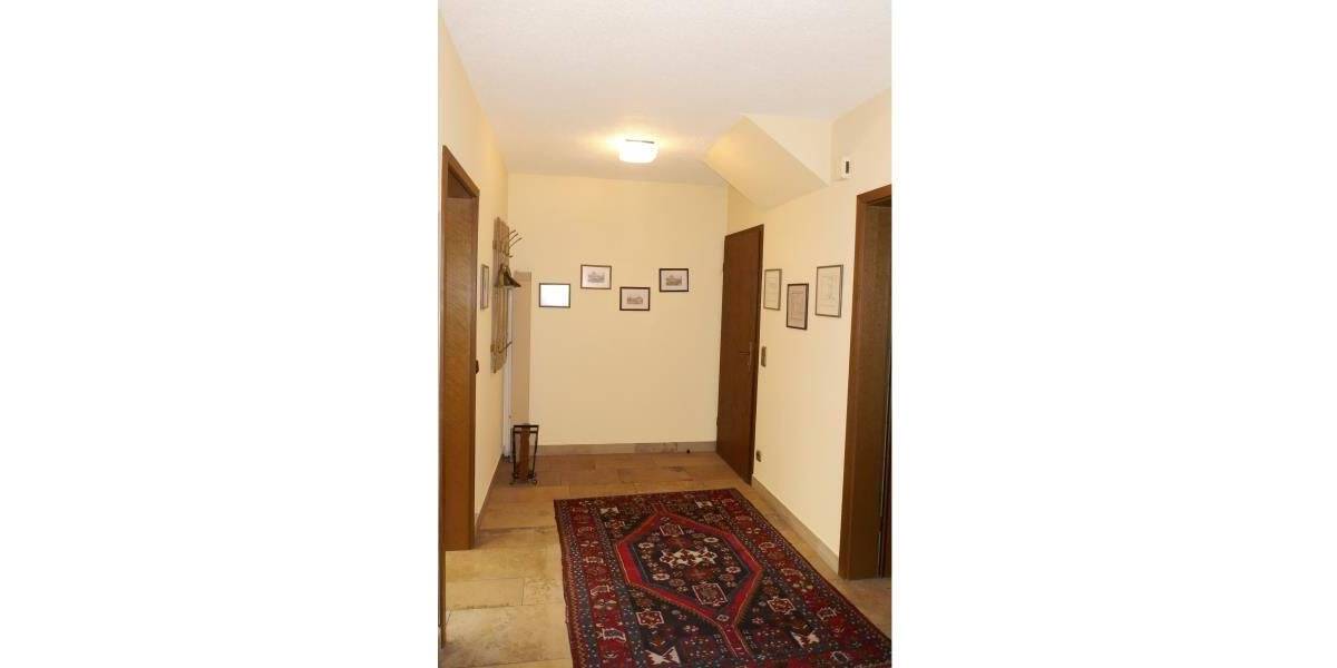 Gewerbeobjekt Schnaittach - 3 Zimmer, 100 m&sup2;, 800&euro; | Angebot:23954316