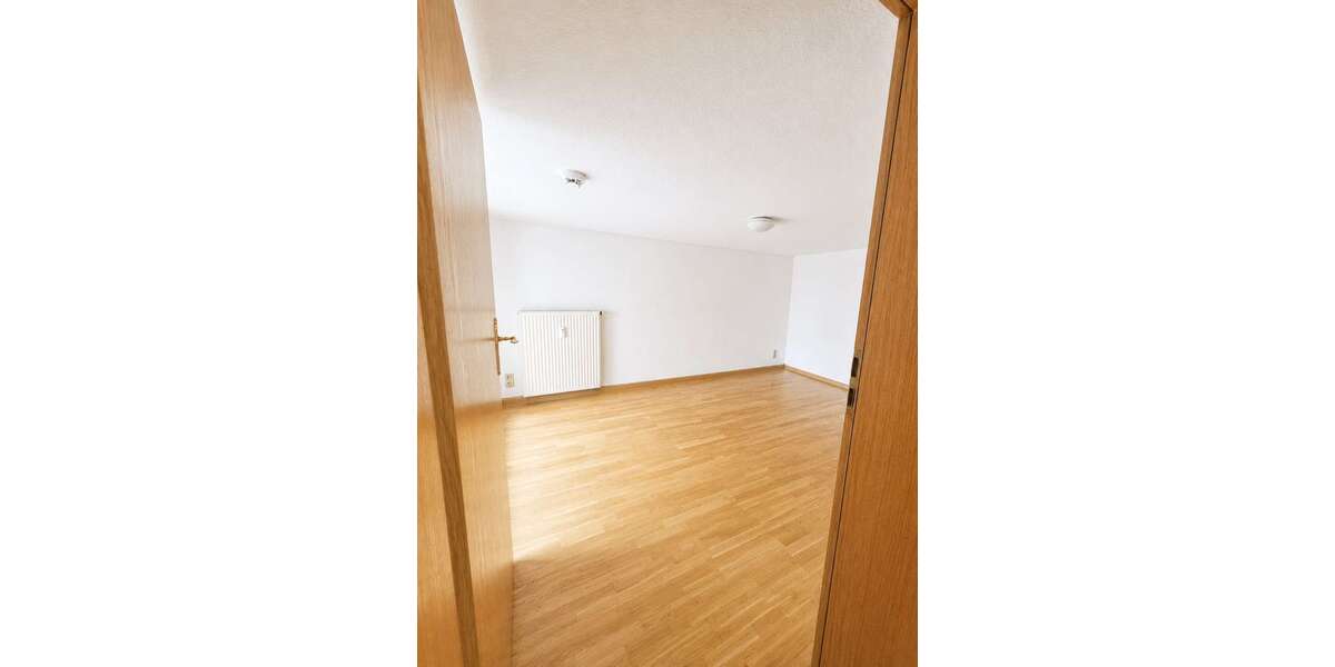 Etagenwohnung Halle (Saale) Am Wasserturm/Thaerviertel - 1 Zimmer, 40 m&sup2;, 340&euro; | Angebot:27031743