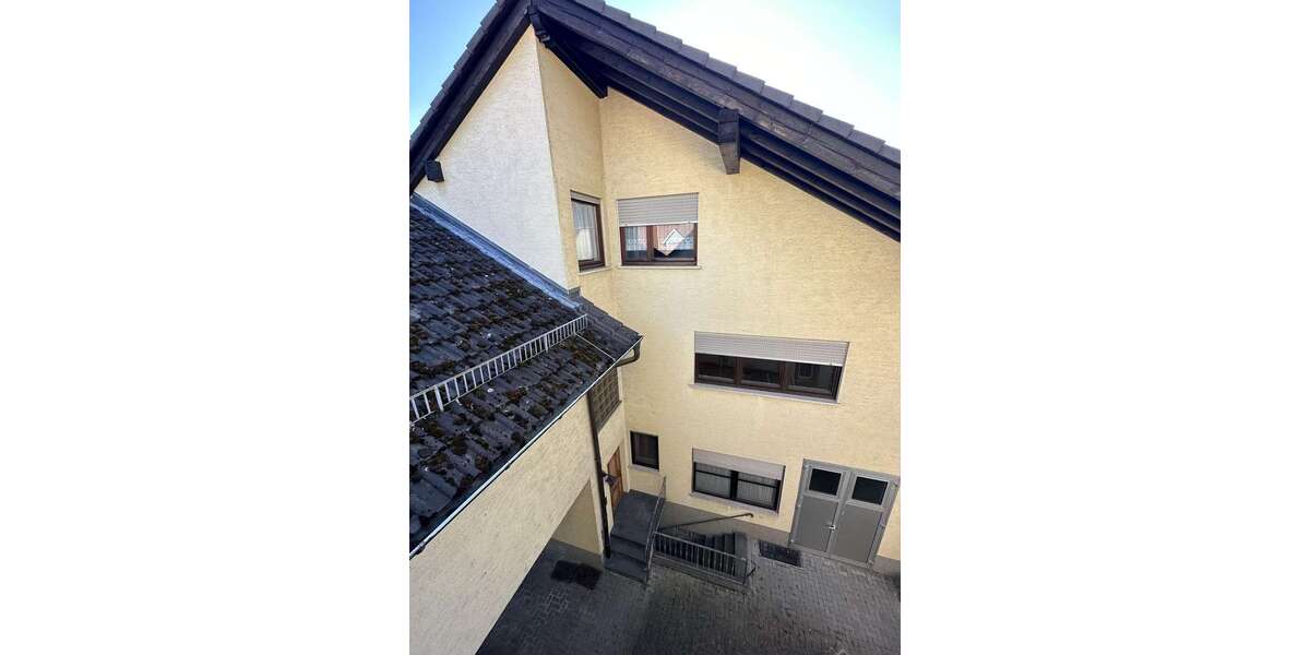 Haus zum Mieten in Brensbach 1.690 € 175 m² 7 zimmer