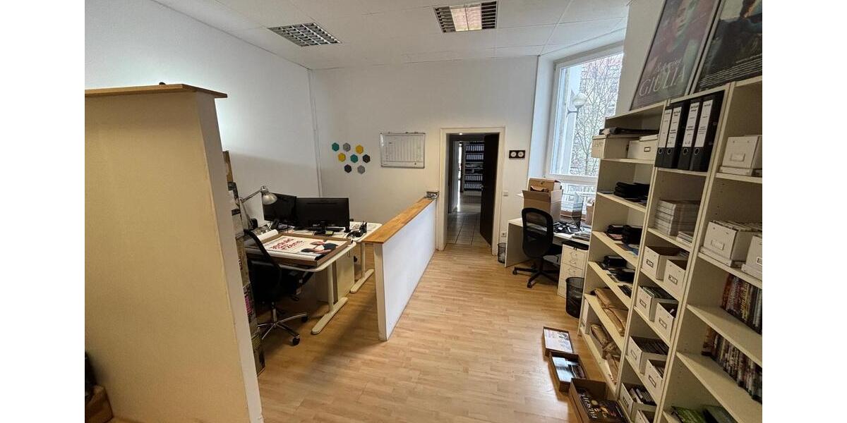 Großzügiges Büro (82 m²), 3 Büroräume inkl. NK in Deutz, ab 01.04 zimmer