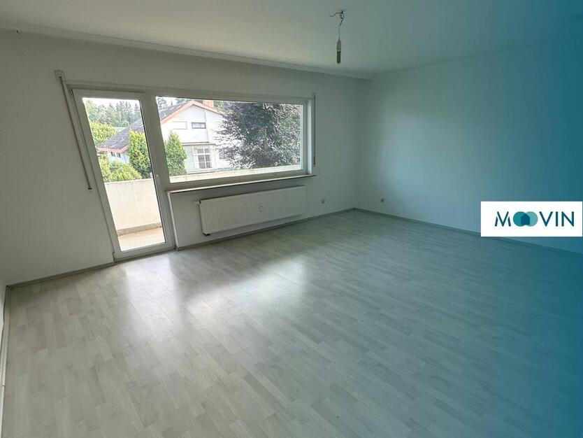 ** Modernisierte 3-Zimmer-Wohnung mit BALKON, modernem Bad und viel Lichteinfall **