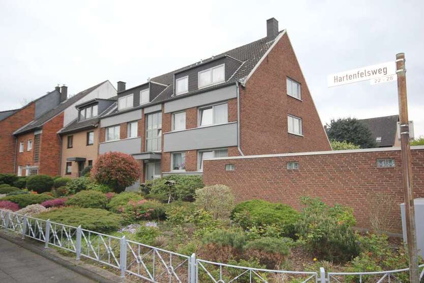Wohnung zum Mieten in Köln 1.210 € 103 m² 3 zimmer