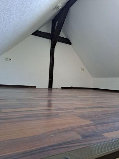 Maisonettenwohnung Bitterfeld-Wolfen Bitterfeld - 4 Zimmer, 95 m&sup2;, 580&euro; | Angebot:26454198