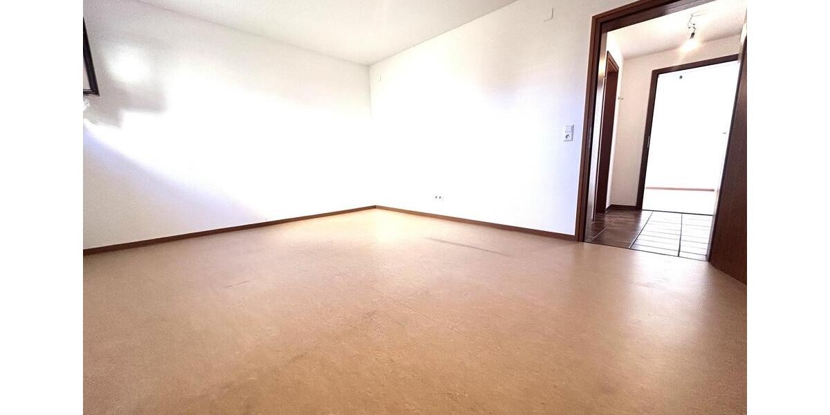 Einfamilienhaus Uhingen - 6.5 Zimmer, 175 m&sup2;, 1.980&euro; | Angebot:25356517