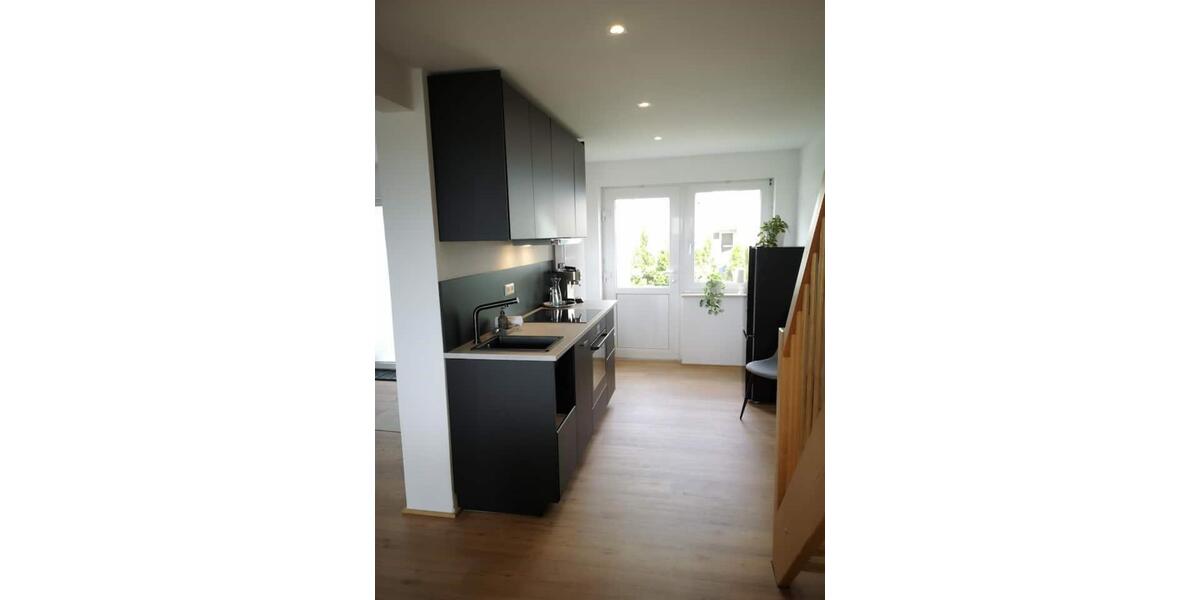 Etagenwohnung Tettnang - 3 Zimmer, 81 m&sup2;, 990&euro; | Angebot:24652679