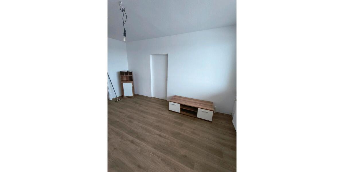 Dachgeschoßwohnung Stavenhagen - 2 Zimmer, 50 m&sup2;, 490&euro; | Angebot:25049809