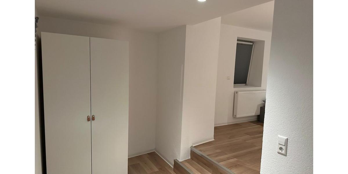 Wohnen auf Zeit Altbach - 5 Zimmer, 150 m&sup2;, 3.980&euro; | Angebot:26213591
