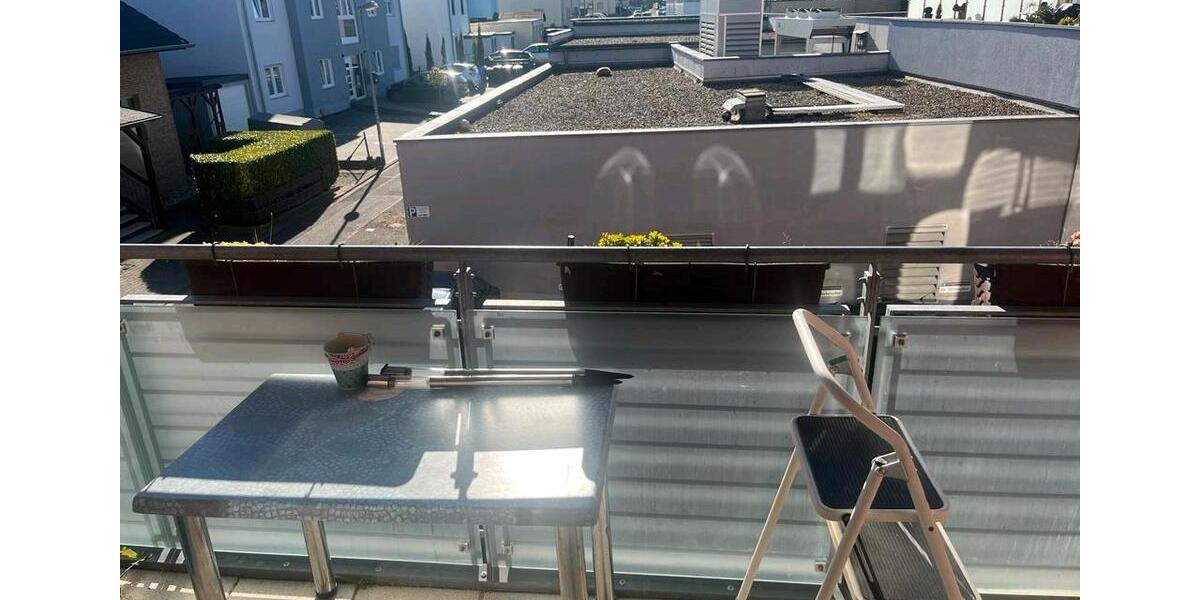 Etagenwohnung Mechernich - 2 Zimmer, 90 m&sup2;, 1.370&euro; | Angebot:24842520