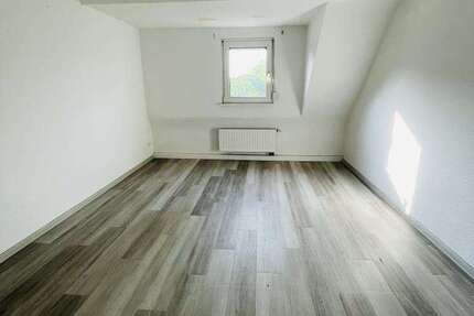 Wohnung Ludwigshafen am Rhein Parkinsel - 4 Zimmer, 72 m&sup2;, 647&euro; | Angebot:27286428