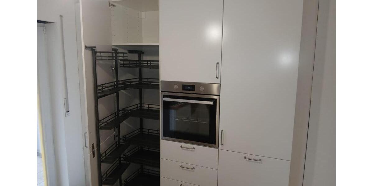 Modernisierte 3-Zi.-Wohnung mit großem Balkon, in FR- Opfingen 3 zimmer