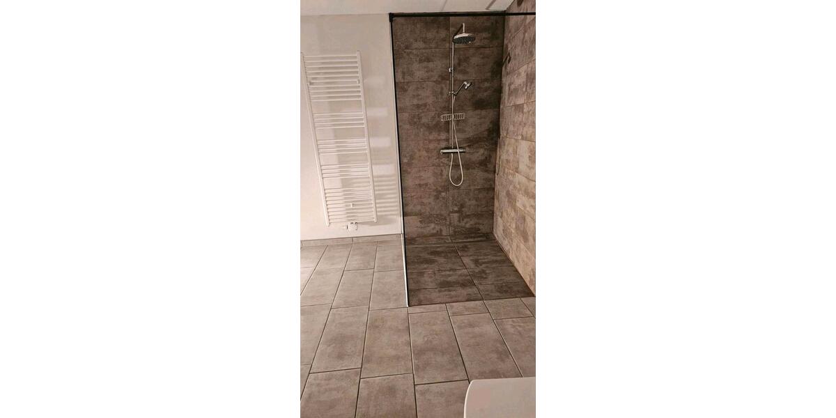 Erdgeschoßwohnung Neunkirchen - 3 Zimmer, 117 m&sup2;, 750&euro; | Angebot:26413817