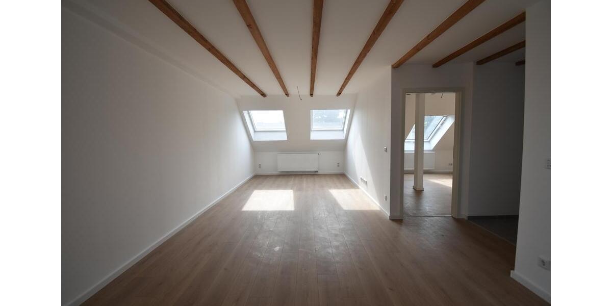 Dachgeschoßwohnung Duisburg Walsum - 2 Zimmer, 54 m&sup2;, 500&euro; | Angebot:26334939