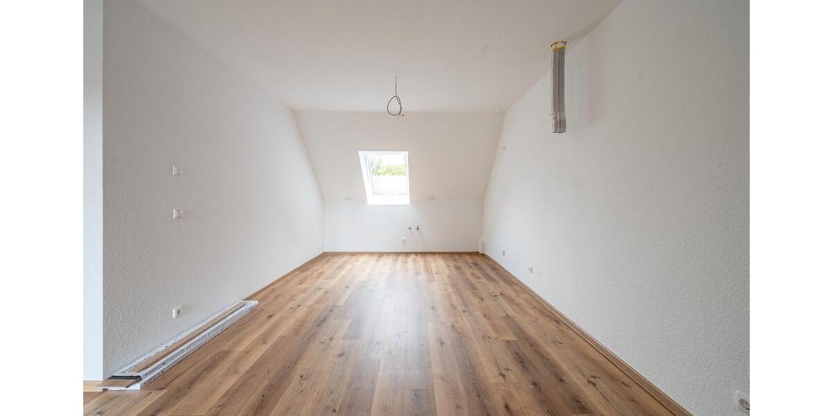 Etagenwohnung Geilenkirchen - 3 Zimmer, 110 m&sup2;, 1.100&euro; | Angebot:26338405