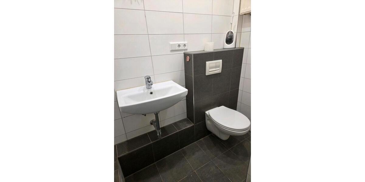 Etagenwohnung Großröhrsdorf - 3 Zimmer, 72 m&sup2;, 590&euro; | Angebot:25402571