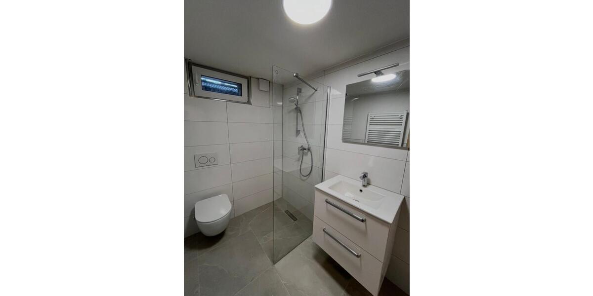 Etagenwohnung Baltmannsweiler - 2 Zimmer, 50 m&sup2;, 650&euro; | Angebot:26629224