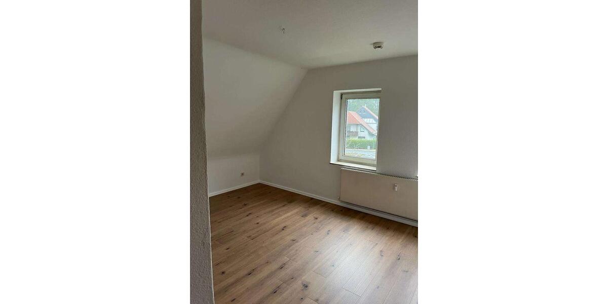 Dachgeschoßwohnung Clausthal-Zellerfeld Zellerfeld - 3 Zimmer, 63 m&sup2;, 380&euro; | Angebot:23806980