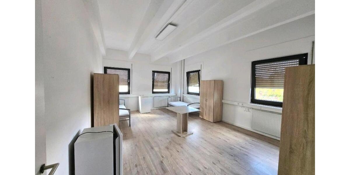 Wohnen auf Zeit Bretten - 25 Zimmer, 30 m&sup2;, 350&euro; | Angebot:25982146