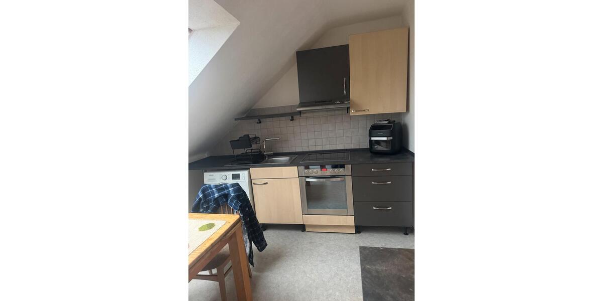 Dachgeschoßwohnung Issigau - 3 Zimmer, 95 m&sup2;, 650&euro; | Angebot:25935704