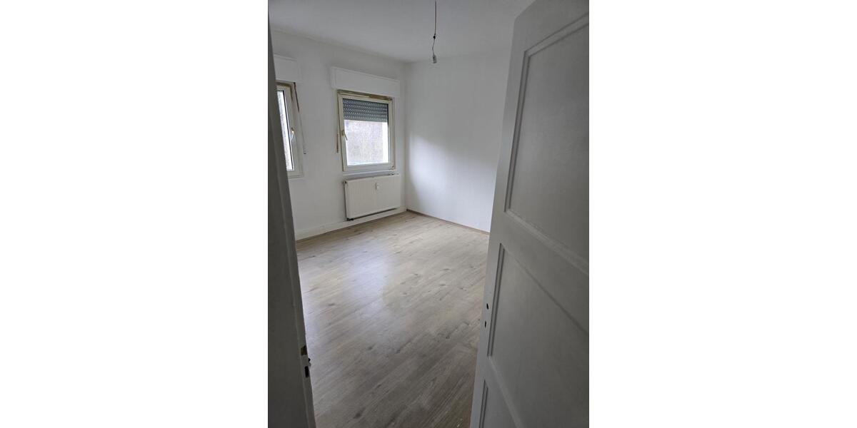 Etagenwohnung Hemer - 2 Zimmer, 58 m&sup2;, 410&euro; | Angebot:26039378