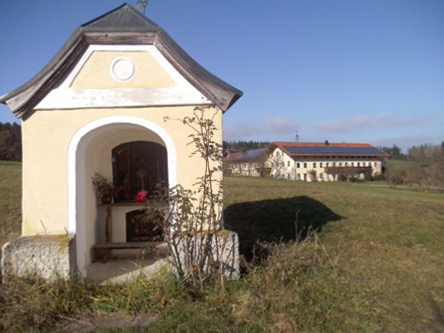 Atelier Wohnung auf dem Einödhof - Idylle pur - Loft - Studio - Atelier Tittmoning Murschall | Angebot:26763175