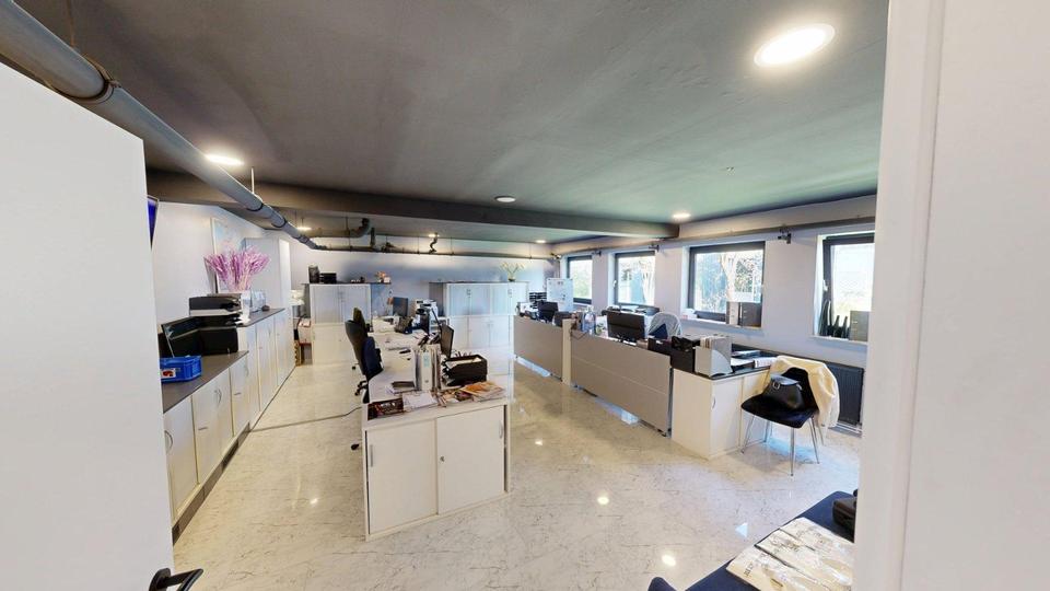 Hannover Laatzen - Gewerbefläche bzw Lagerhalle mit 340 m² zu vermieten. WC+Küche, teilbar zimmer