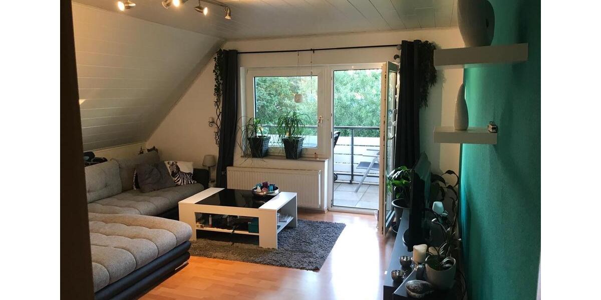Dachgeschoßwohnung Oyten - 3 Zimmer, 84 m&sup2;, 1.100&euro; | Angebot:25989962