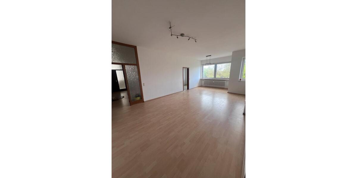Etagenwohnung Merzig - 3 Zimmer, 108 m&sup2;, 950&euro; | Angebot:26337463