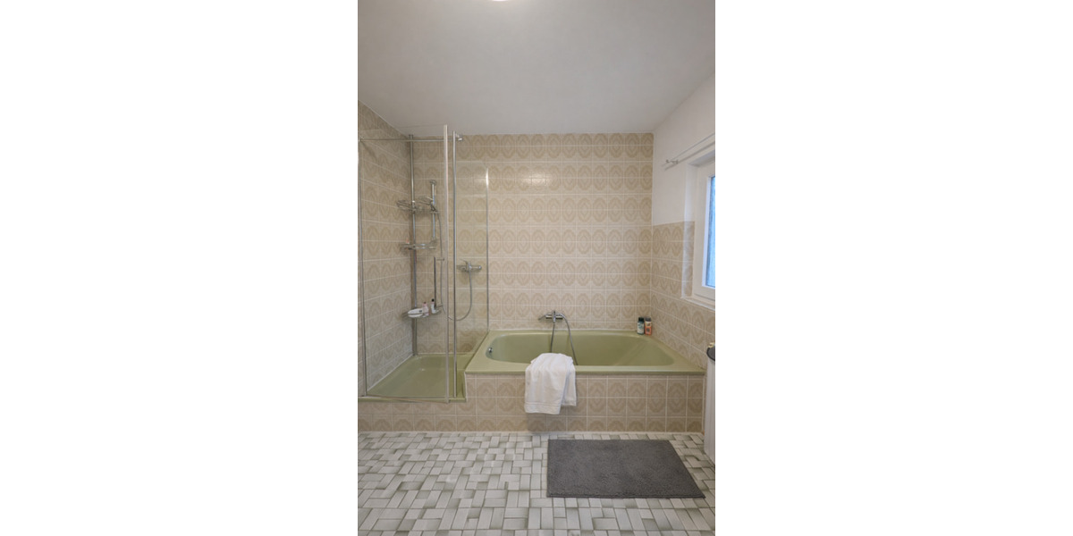 Etagenwohnung Wiehl - 3 Zimmer, 86 m&sup2;, 650&euro; | Angebot:25164961