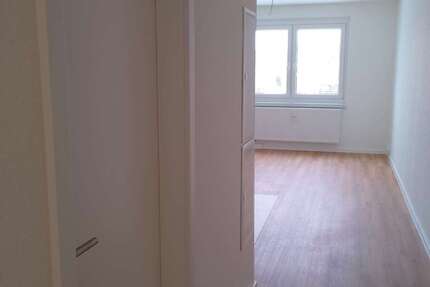 Wohnung Rötha - 1 Zimmer, 31 m&sup2;, 232&euro; | Angebot:24888884