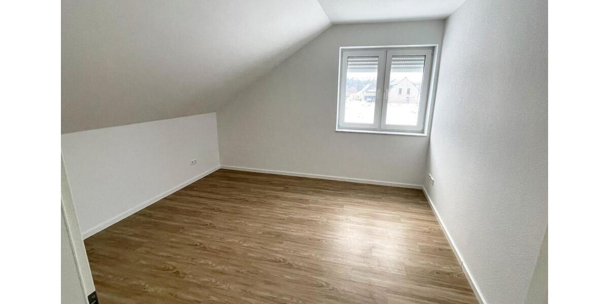 Dachgeschoßwohnung Quakenbrück - 3 Zimmer, 82 m&sup2;, 790&euro; | Angebot:24815582