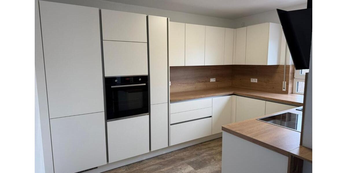 Etagenwohnung Aalen Dewangen - 3.5 Zimmer, 95 m&sup2;, 1.045&euro; | Angebot:25638347