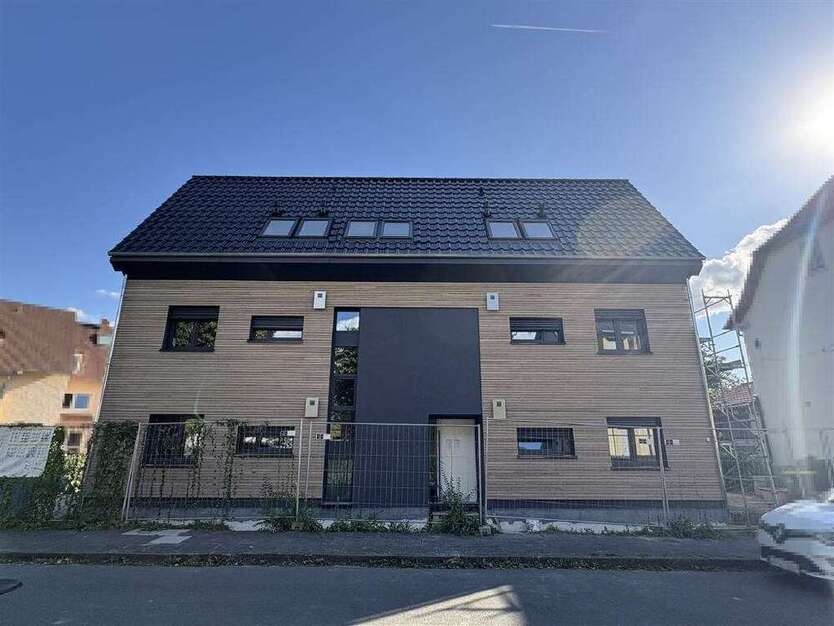 Wohnung zum Mieten in Lage 860 € 71.5 m²