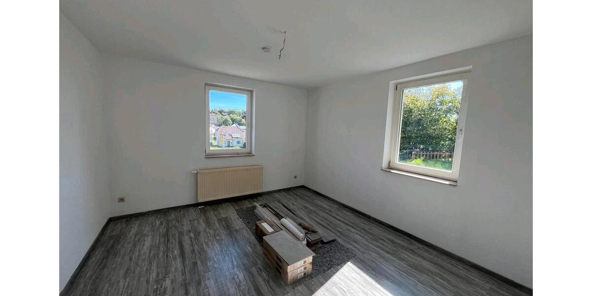 Erdgeschoßwohnung Schleusingen - 2 Zimmer, 56 m&sup2;, 495&euro; | Angebot:25936954