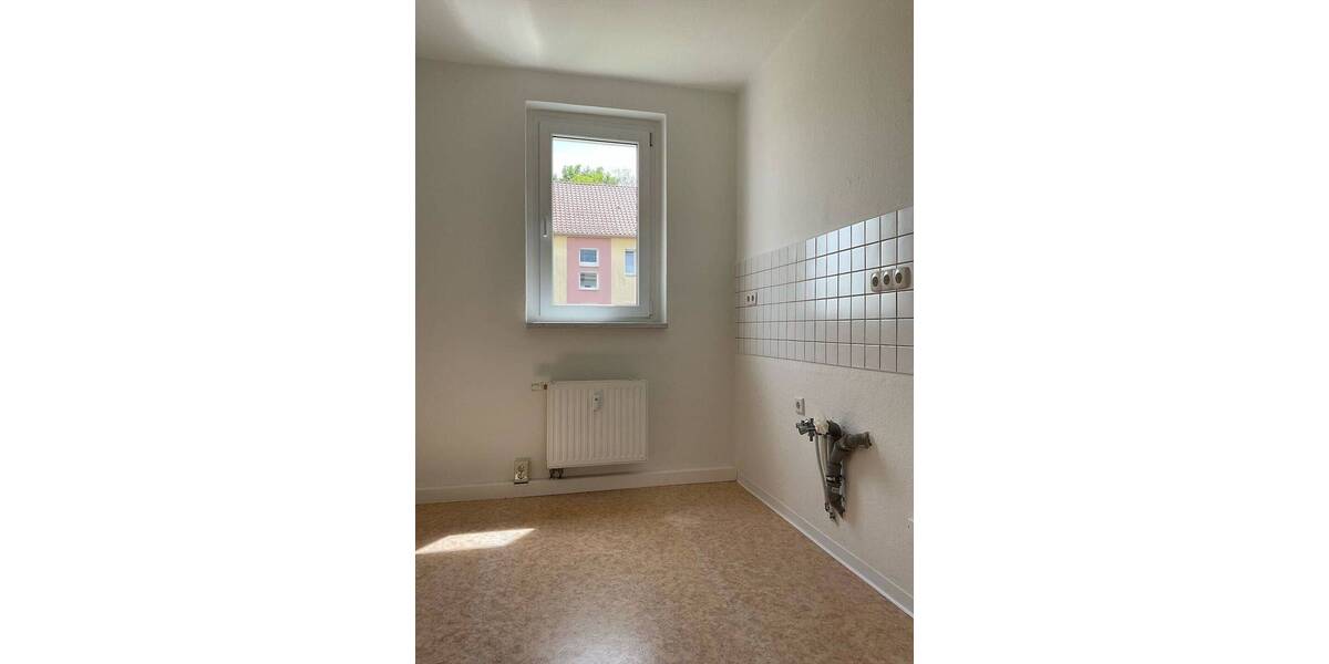 Etagenwohnung Bad Lauchstädt Kleinlauchstädt - 3 Zimmer, 58 m&sup2;, 359&euro; | Angebot:26798942