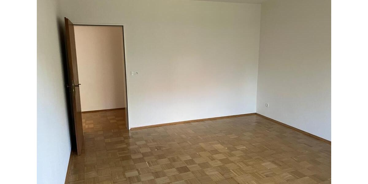 Erdgeschoßwohnung Wasbüttel - 5 Zimmer, 163 m&sup2;, 1.250&euro; | Angebot:25964833