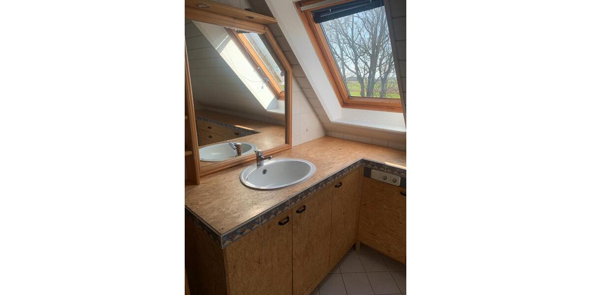 Dachgeschoßwohnung Neuenkirchen - 2 Zimmer, 100 m&sup2;, 800&euro; | Angebot:24535943