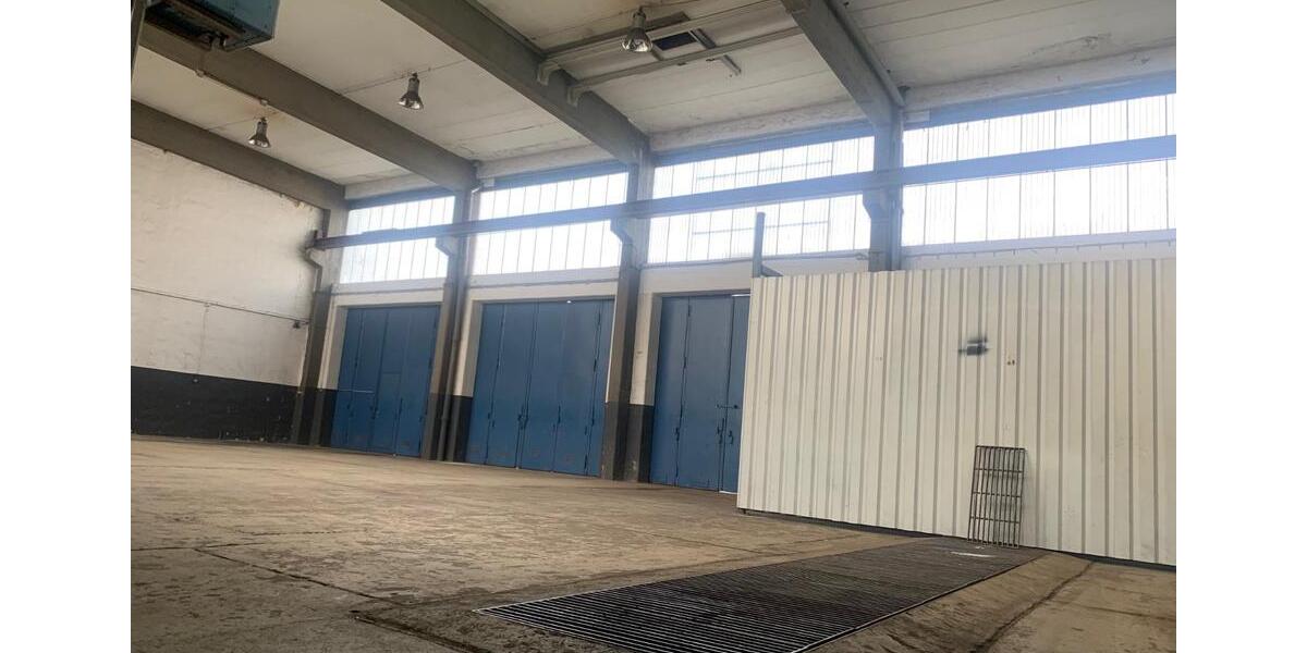 Gewerbehalle mit Büro, Küche, WC & Außengelände zimmer