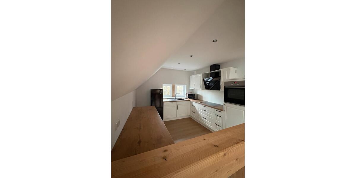 Dachgeschoßwohnung Vlotho - 3 Zimmer, 110 m&sup2;, 900&euro; | Angebot:25654674