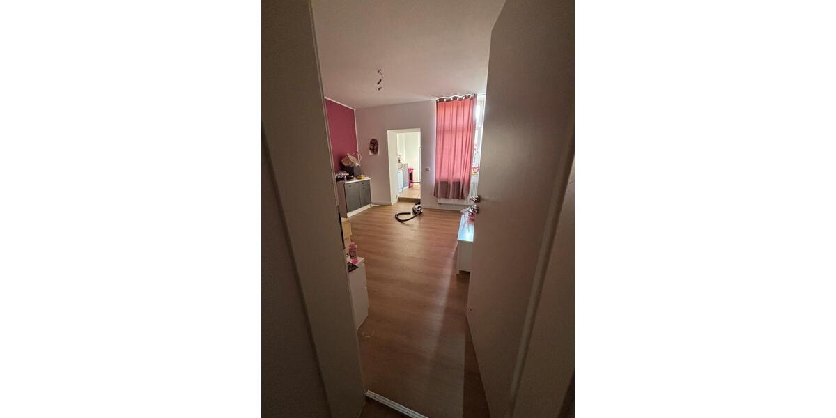 Erdgeschoßwohnung Bernburg (Saale) - 2 Zimmer, 65 m&sup2;, 400&euro; | Angebot:26151730