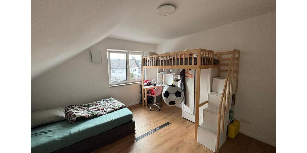 Etagenwohnung Gachenbach - 3 Zimmer, 81 m&sup2;, 1.000&euro; | Angebot:26058482