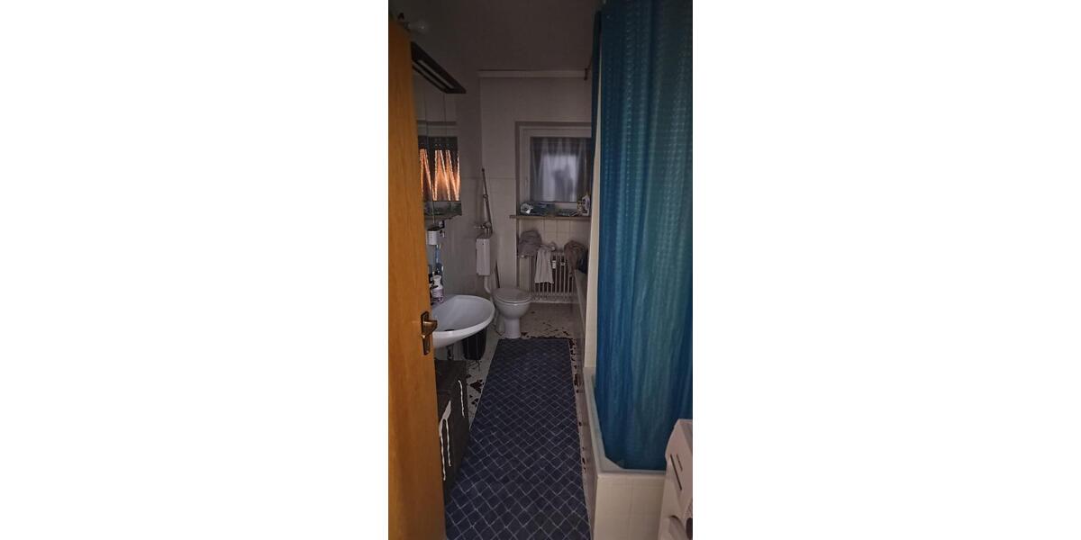 Etagenwohnung Thannhausen - 4 Zimmer, 125 m&sup2;, 1.200&euro; | Angebot:26022252