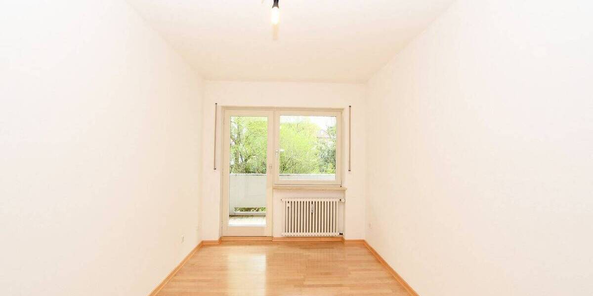 Etagenwohnung München Laim - 4 Zimmer, 141 m&sup2;, 2.000&euro; | Angebot:26740029