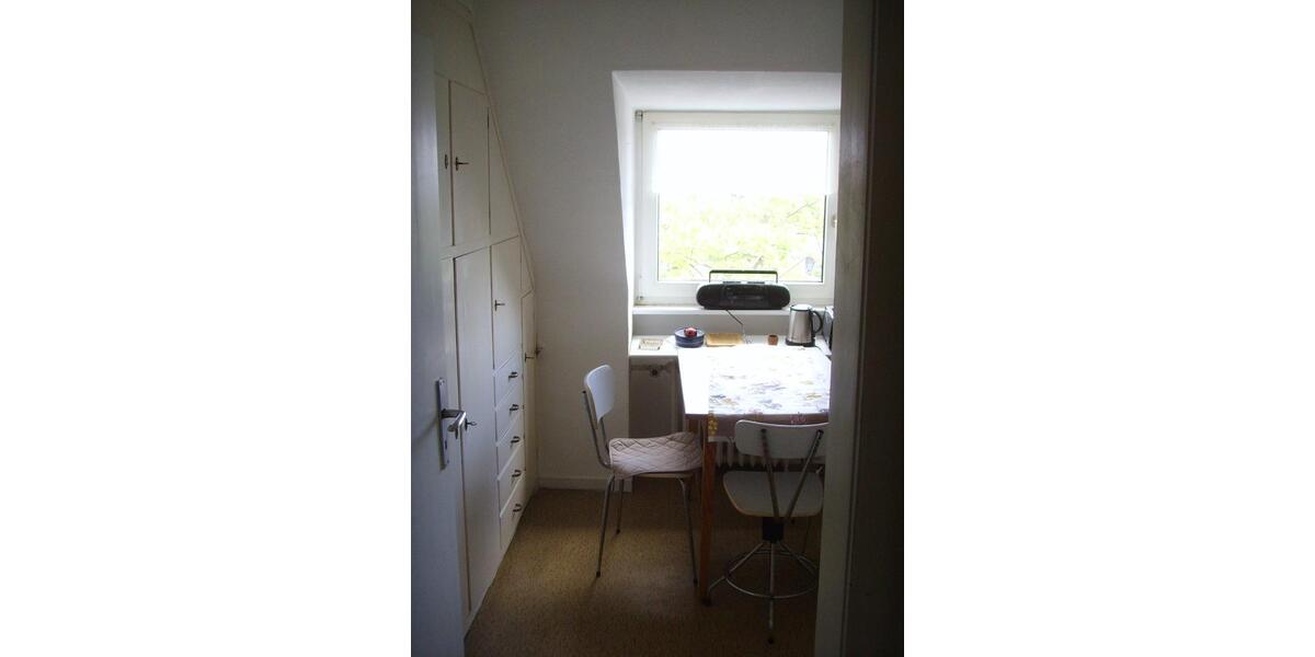 Dachgeschoßwohnung Mönchengladbach Nord - 3 Zimmer, 77 m&sup2;, 630&euro; | Angebot:26459579
