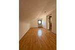 Dachgeschoßwohnung Leinfelden-Echterdingen Echterdingen - 2 Zimmer, 54 m&sup2;, 700&euro; | Angebot:26615046